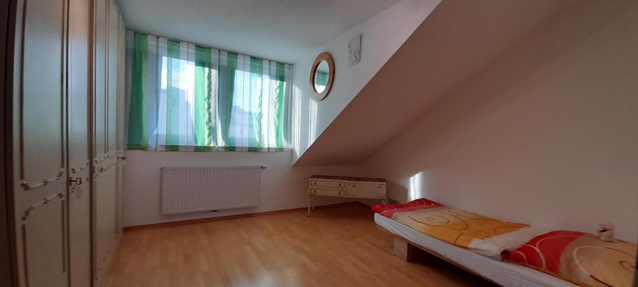 Donaublick Apartment *